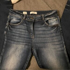 Kancan mid rise skinny jeans , only worn twice